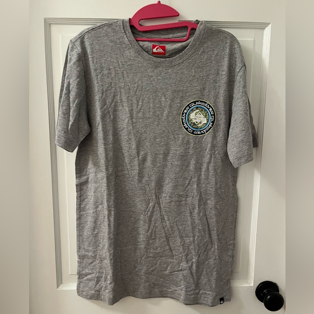 NWT Quiksilver Graphic T-Shirt!